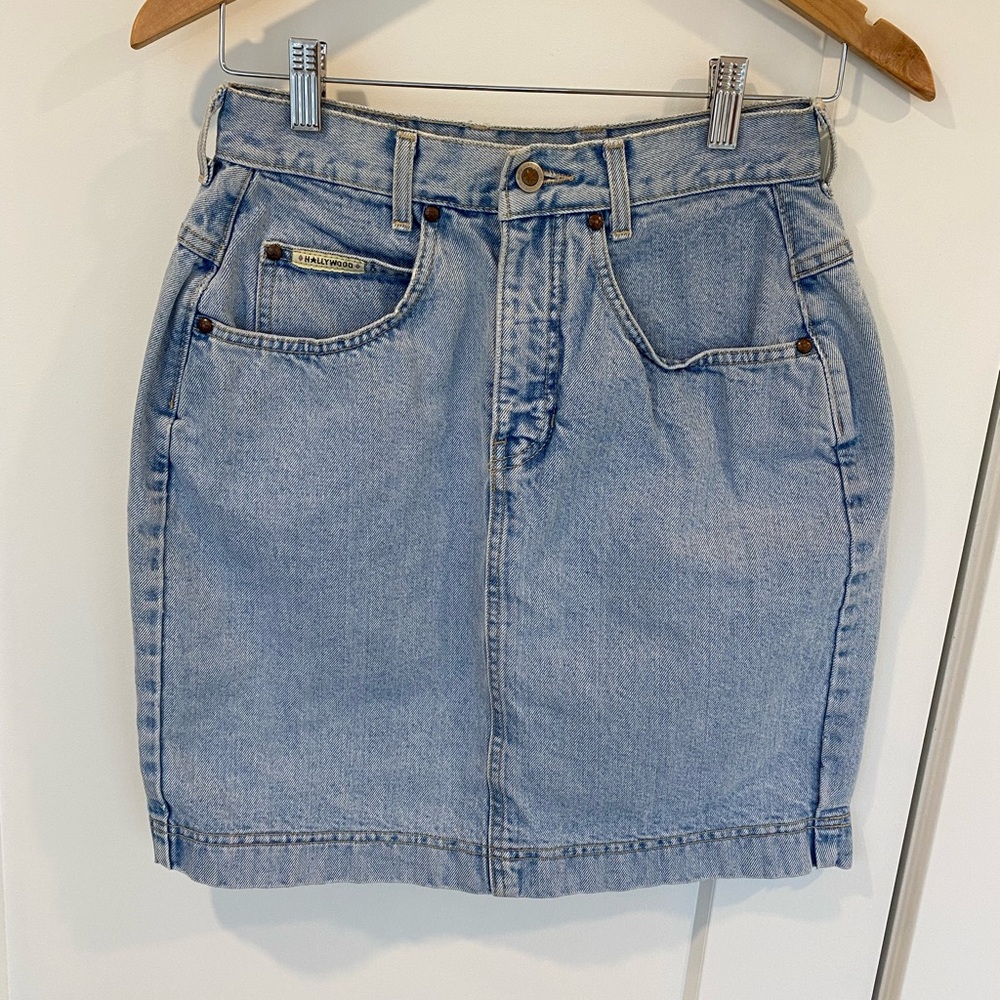 HOLLYWOOD Denim Skirt size 29  Vintage 90’s